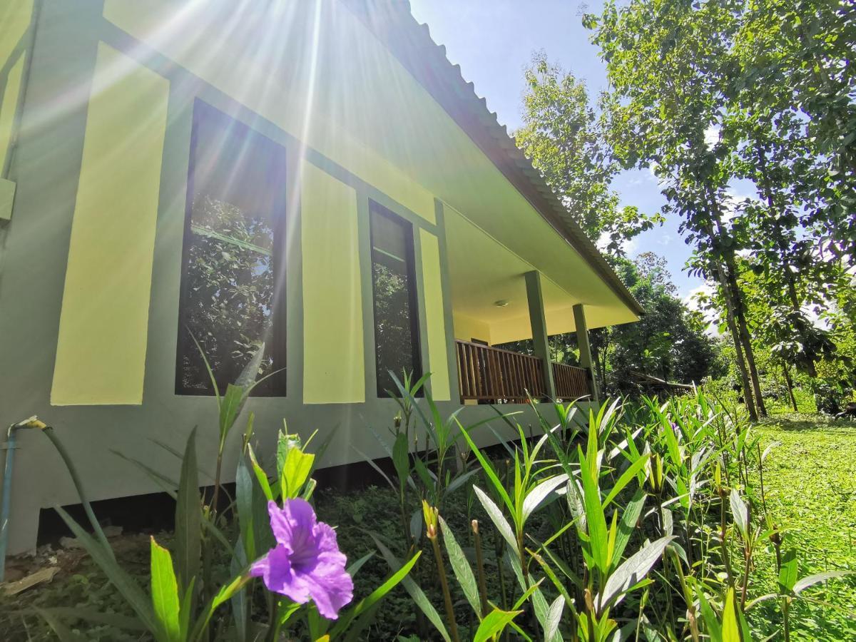 Home Garden Chaeson บ้านสวน ชวนฝัน Lampang Exterior photo