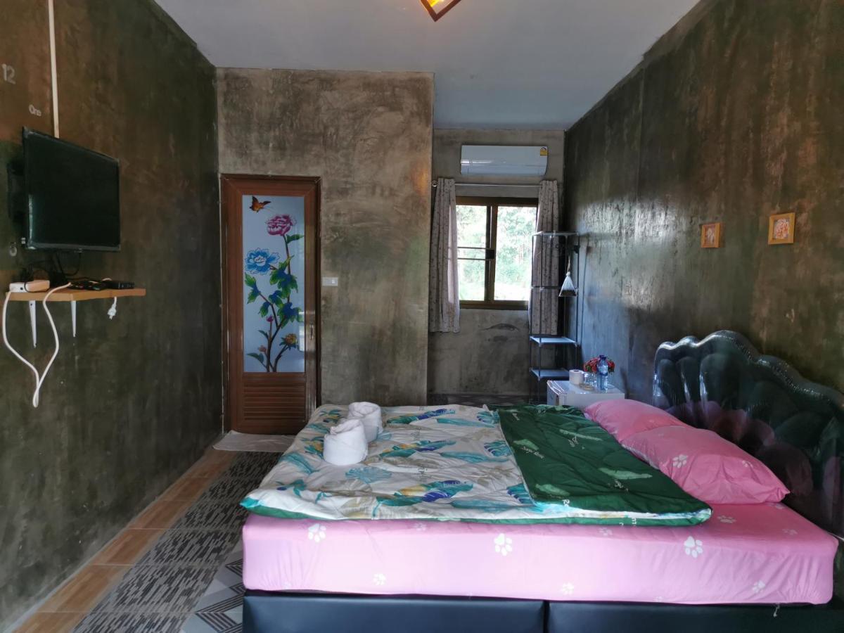 Home Garden Chaeson บ้านสวน ชวนฝัน Lampang Exterior photo
