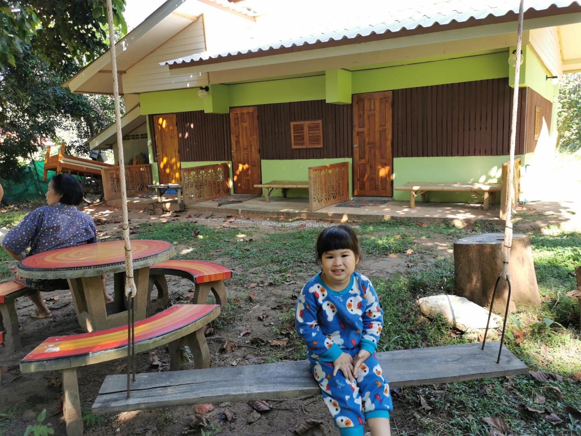 Home Garden Chaeson บ้านสวน ชวนฝัน Lampang Room photo